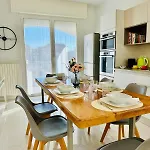 Apartment Dimora Concept - Casa Efe-terrace And Free Parking Pietra Ligure
