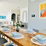 Dimora Concept - Casa Efe-terrace And Free Parking Apartment *