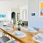 Apartment Dimora Concept - Casa Efe-terrace And Free Parking Pietra Ligure